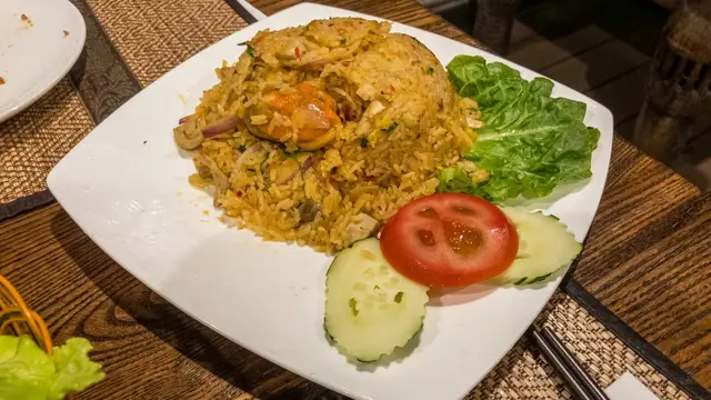 東蔭公海鮮炒飯