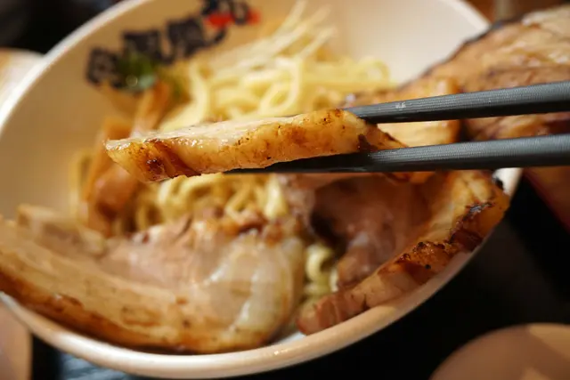 肉盛豚骨魚介沾麵