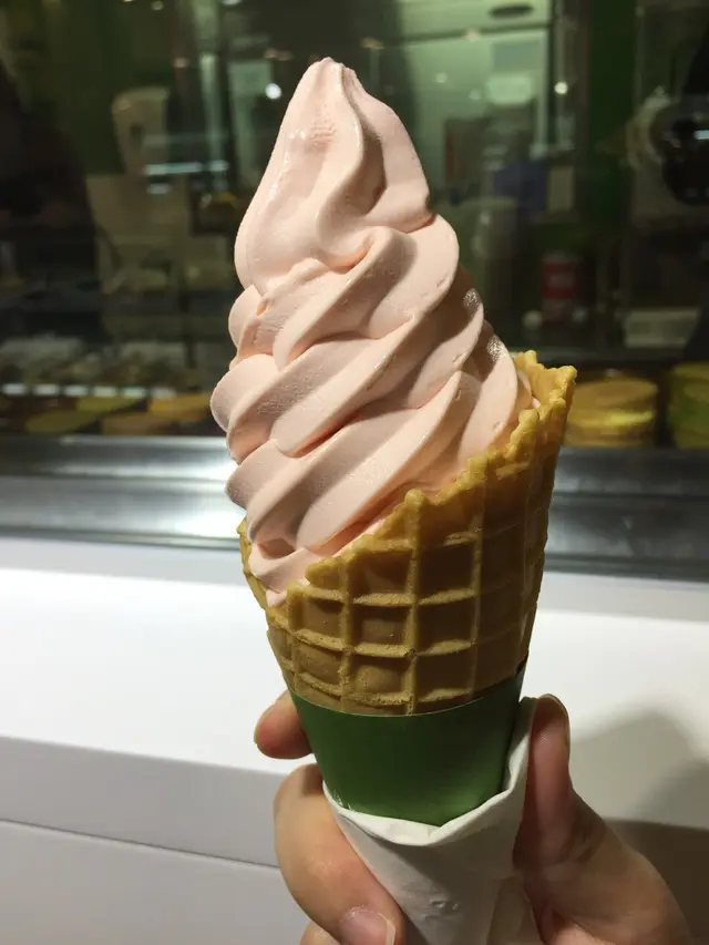 清甜不膩的白桃雪糕