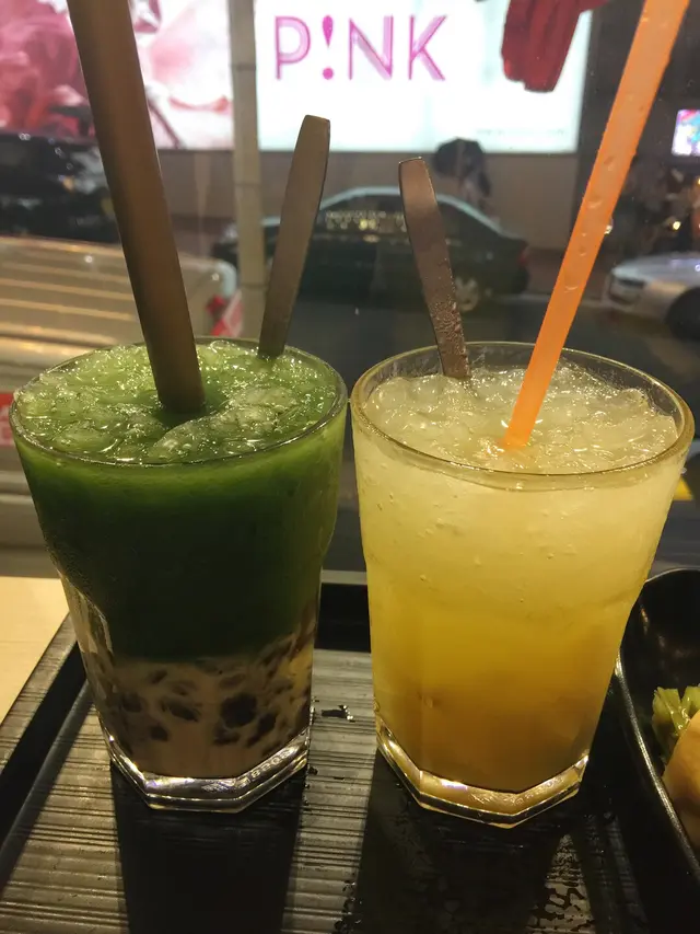 抹茶紅豆冰  菠蘿冰