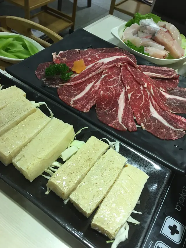 牛頸脊同冰豆腐