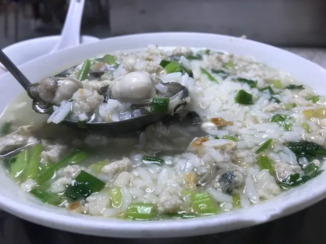 肉碎蠔仔粥（碗）