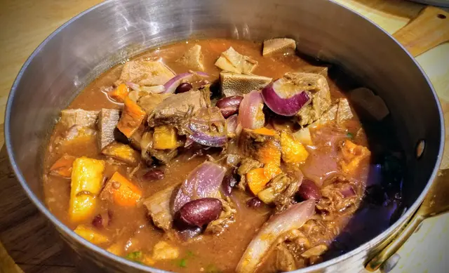 慢煮‧法式小鍋燉牛脷‧墨西哥玉米餅‧鮮番茄沙沙