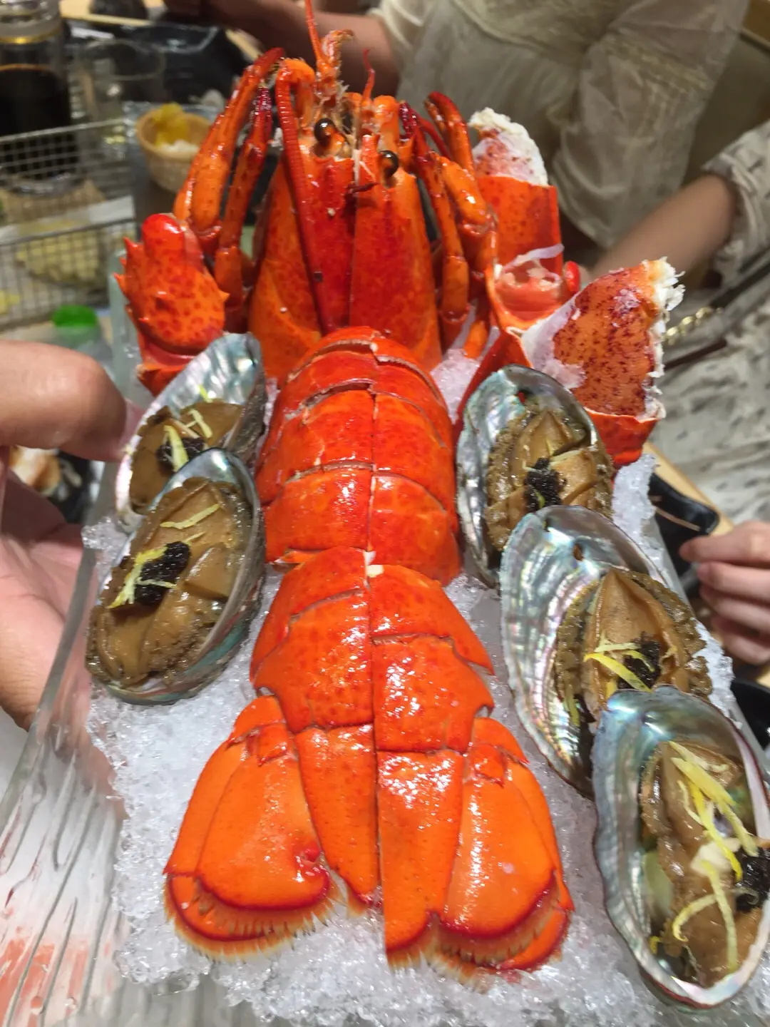 赞好             赞好             赞好           冻食龙虾鲍鱼