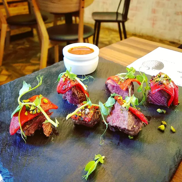 Tenderloin, pigallo pepper