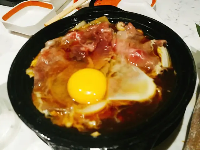 牛煱