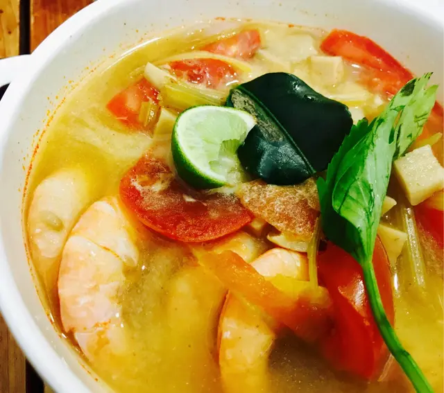 冬蔭公蝦金邊粉