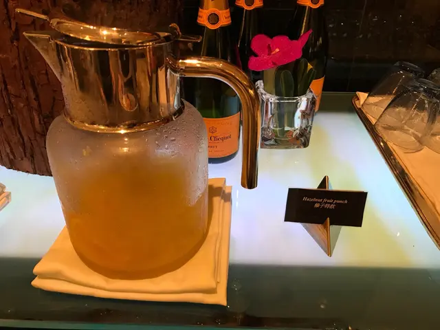 Hazelnut fruit punch 😵