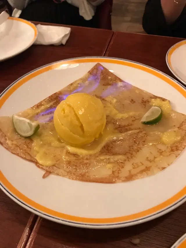 芒果雪糕crepe