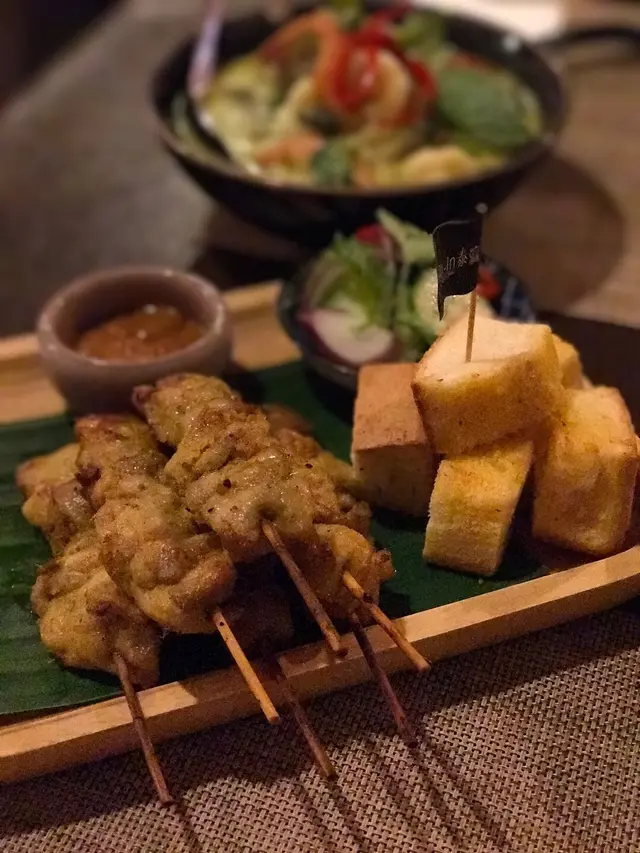 沙嗲雞肉串燒半打