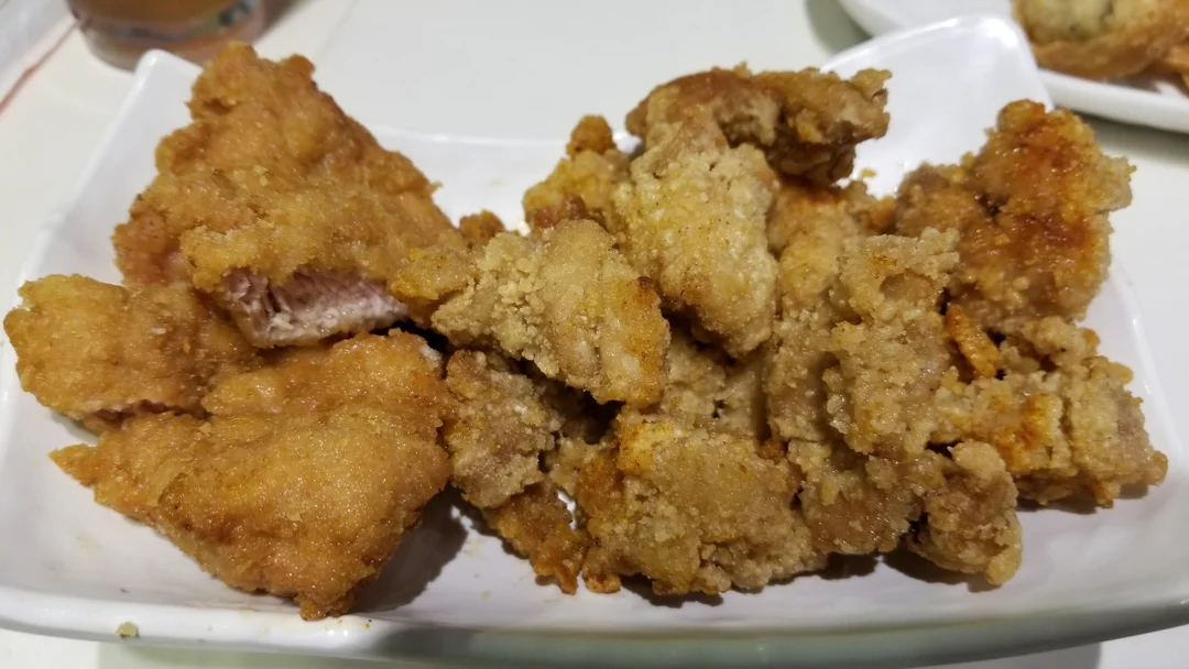 香酥雞拼炸排骨