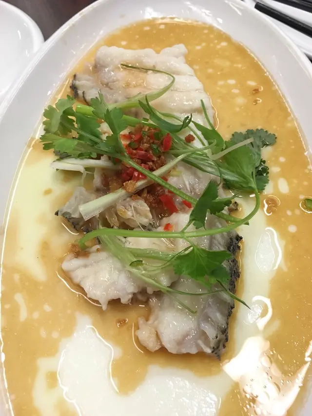 花雕蛋白蒸龍躉球