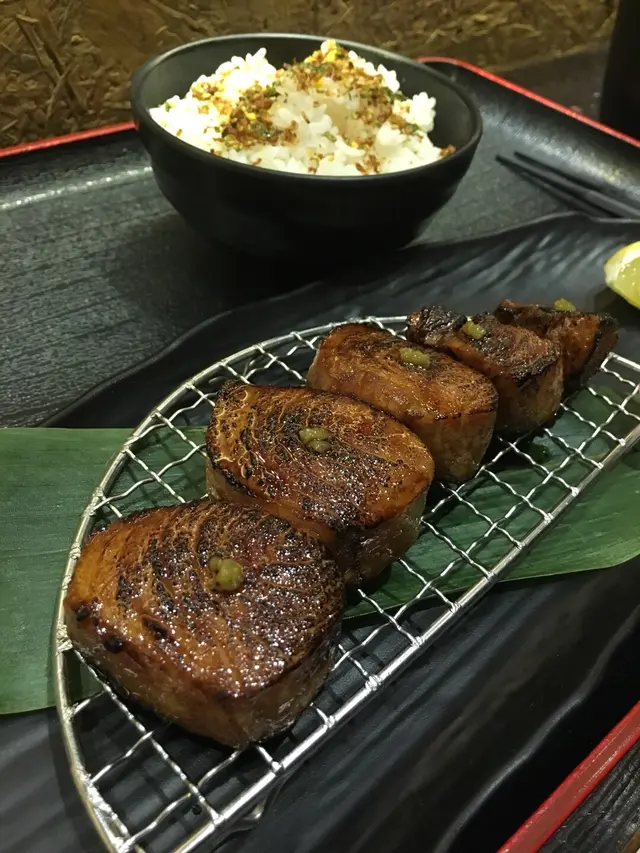 吞拿魚額頂柳