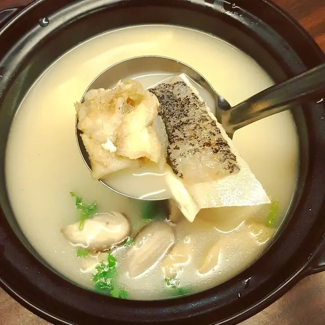 砂鍋什菌龍躉骨湯