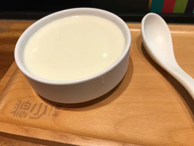 杏仁茶湯圓