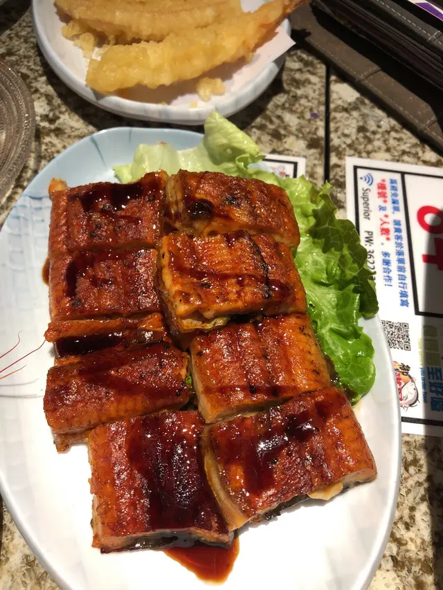 較多骨但任吃抵翻，逐件點所以要寫10先有咁多