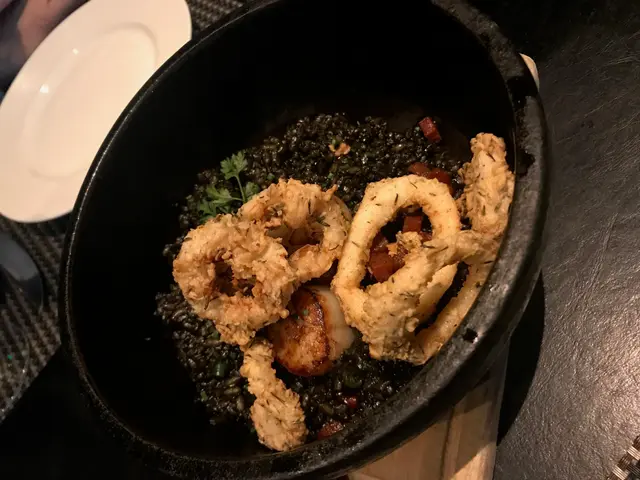 主菜 - Ink Paella