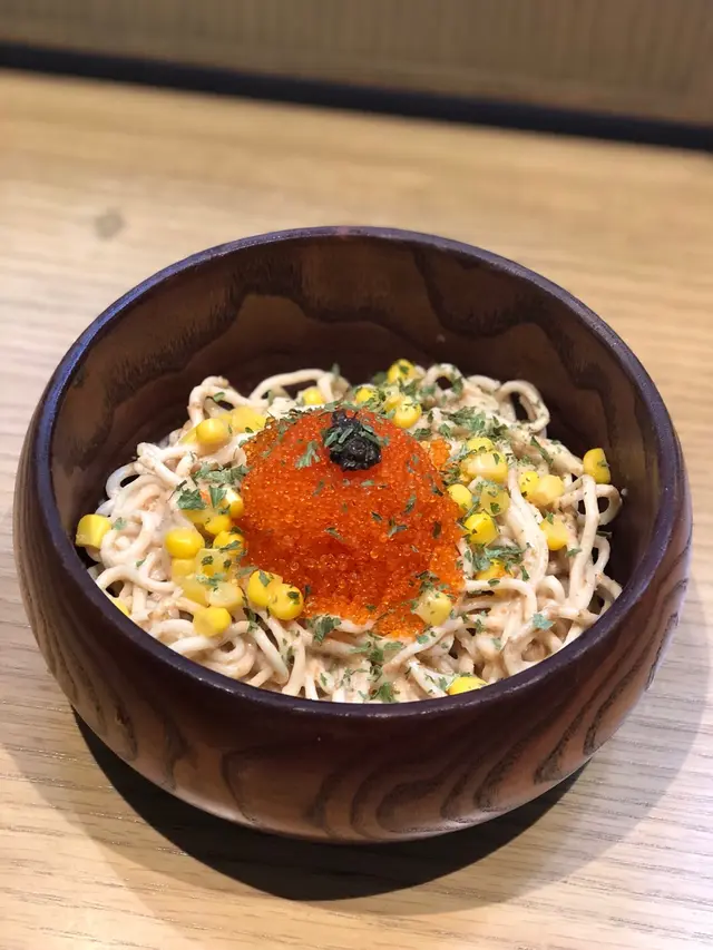 黑松露蟹子冷麵
