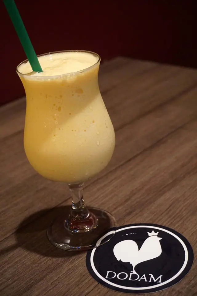 Mango Yogurt Smoothie