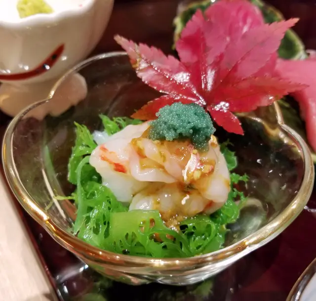 牡丹蝦配蝦籽