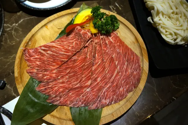 日本山形 A5 和牛西冷 ($438)