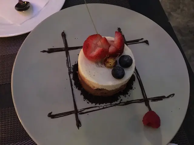 雲呢拿朱古力慕絲配焦糖榛子