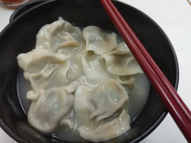 韭菜豬肉餃 (湯)