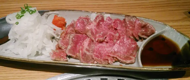 日本產火炙牛肉刺身
