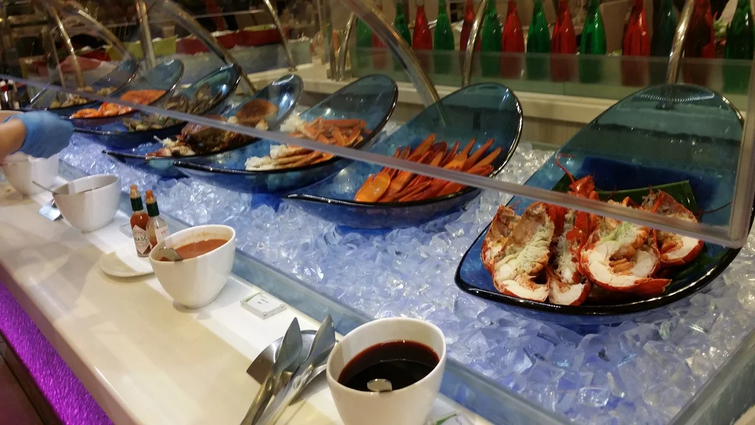 御花園咖啡室的食評 – 香港銅鑼灣富豪香港酒店的西式自助餐酒店餐廳