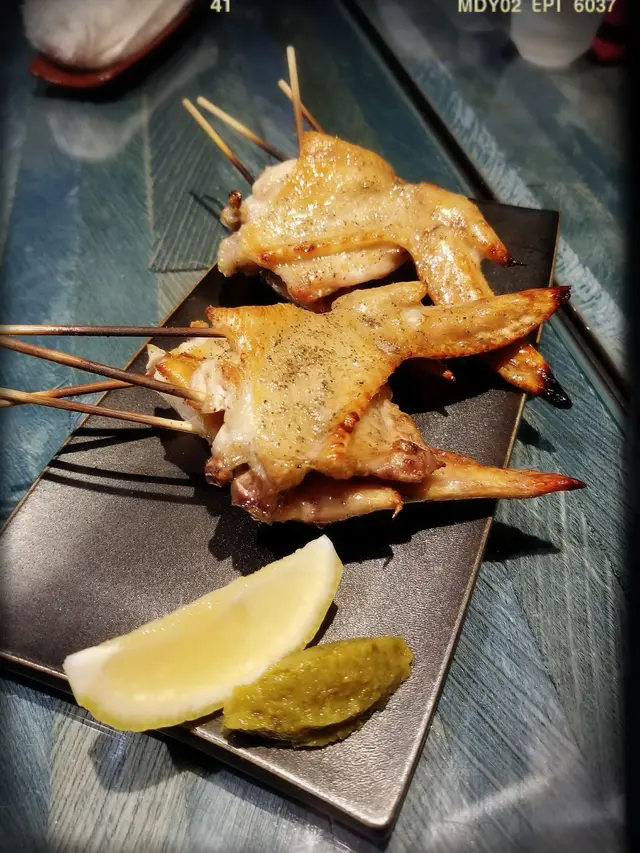 串燒手羽先（$32/串）