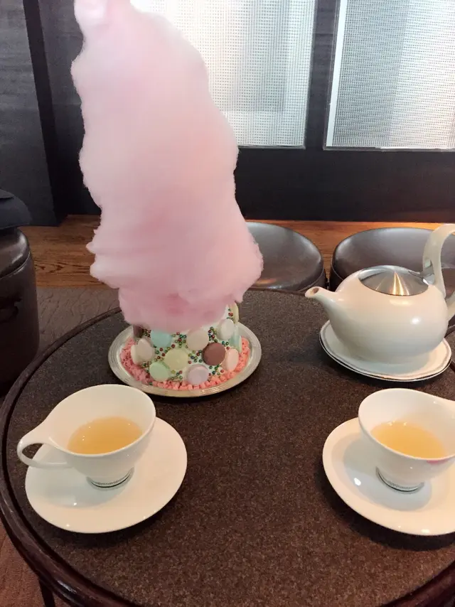 Marie Antoinette's Crave