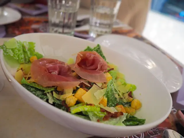 凱薩沙律配意大利風乾火腿