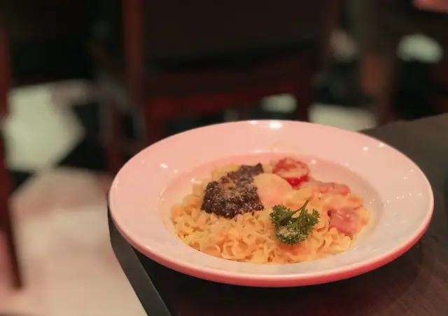 黑松露卡邦尼撈丁