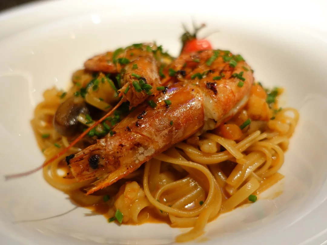 tagliatelle with pacific red prawns