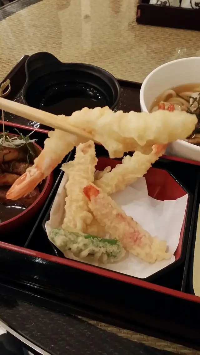 蟹肉配大蝦天婦羅