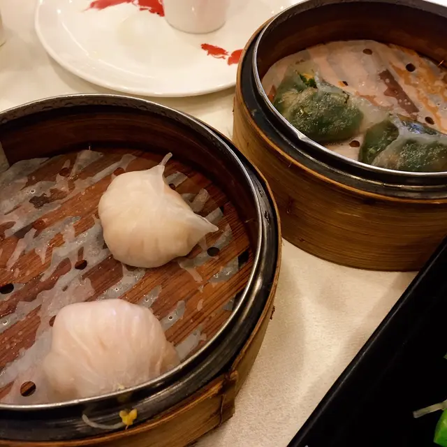 大大粒，入面食到成隻蝦，唔係粉黎嫁