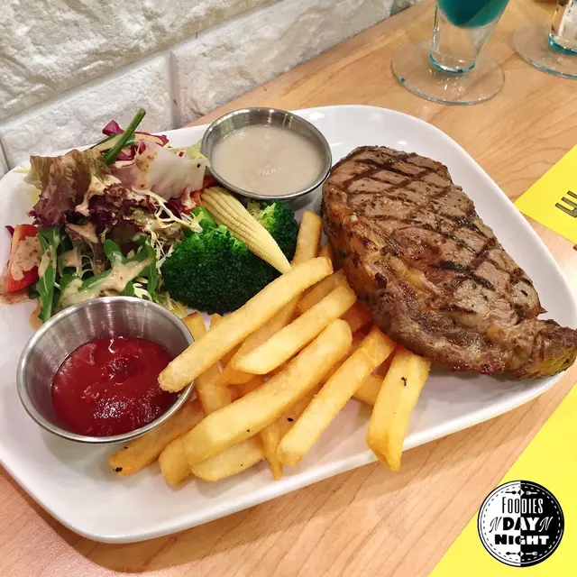 香煎肉眼扒配薯菜(dinner set)