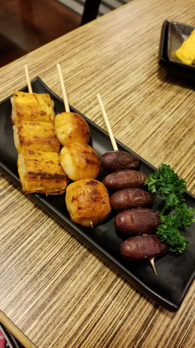 價錢為18、18、19，正