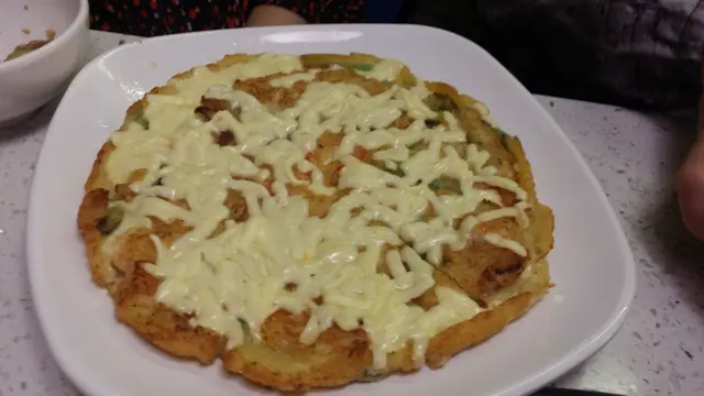 海鮮煎香蔥餅加芝士