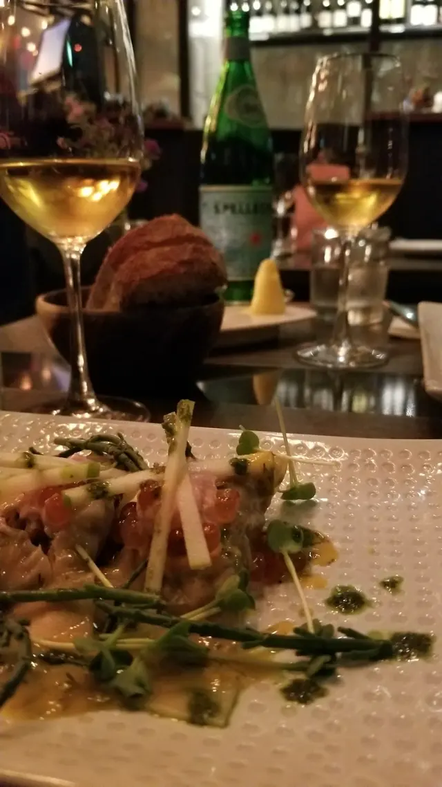 Marinated salmon ravioli