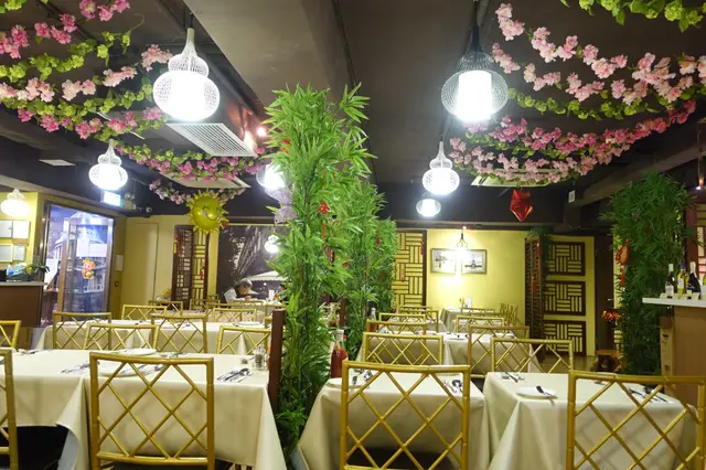 這裡以竹林裝潢,雅致舒適!