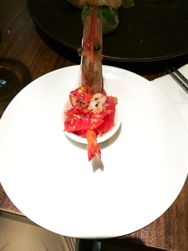 甜蝦吞拿魚油塩麴漬 (3 pieces) 