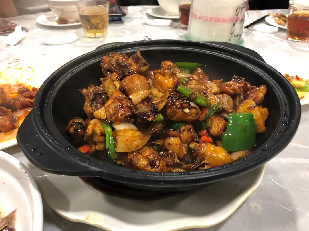 麻辣鸡煲