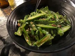 咸魚炒芥蘭