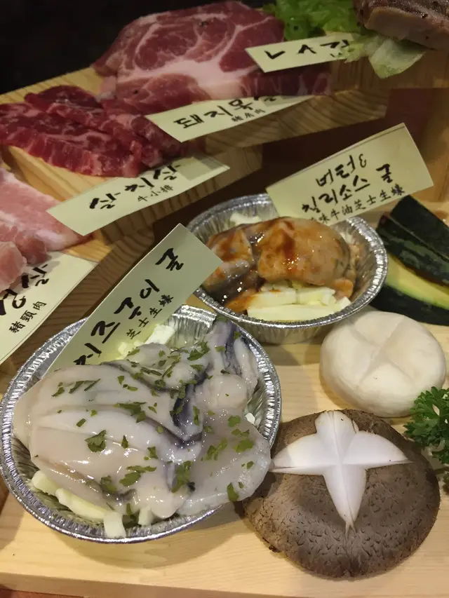 蠔食雜錦八爪魚套餐