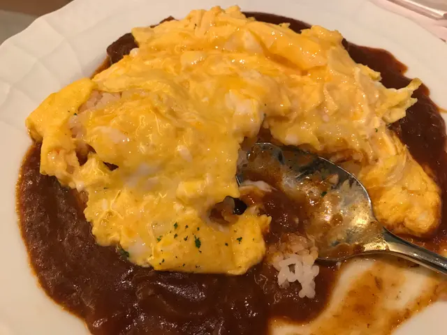 成晚最好食就係呢個,個奄列做得好滑,有半熟既感覺但唔會生,汁好味牛肉好淋,和牛先有咁既效果,如果唔係和牛都做到咁,我寫個服字,唯一缺點,飯俾多一碗我都食得晒,因為個汁好送飯