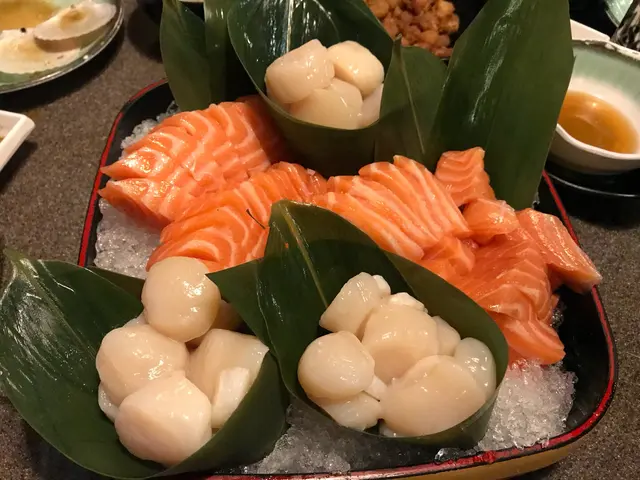 三文魚刺物、凡立貝刺身