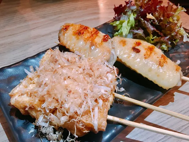 香燒自家浸製醉香雞翼/香燒脆皮豆腐