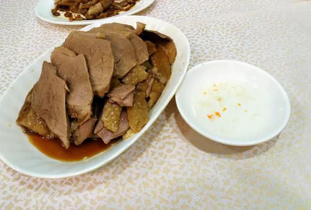 鹵水鵝肉片