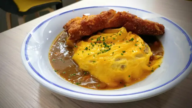 咖哩吉列豬扒半熟玉子蓋飯